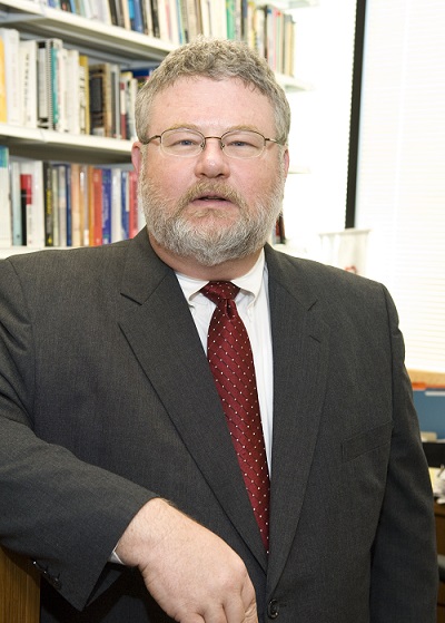 Dr Robert Chandler 2015 bio